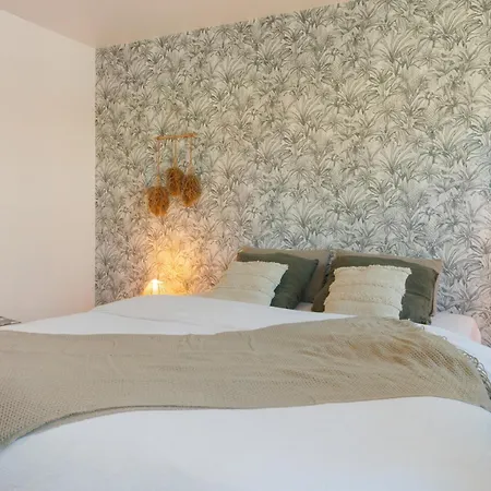 Charmante Maison A Апартаменти